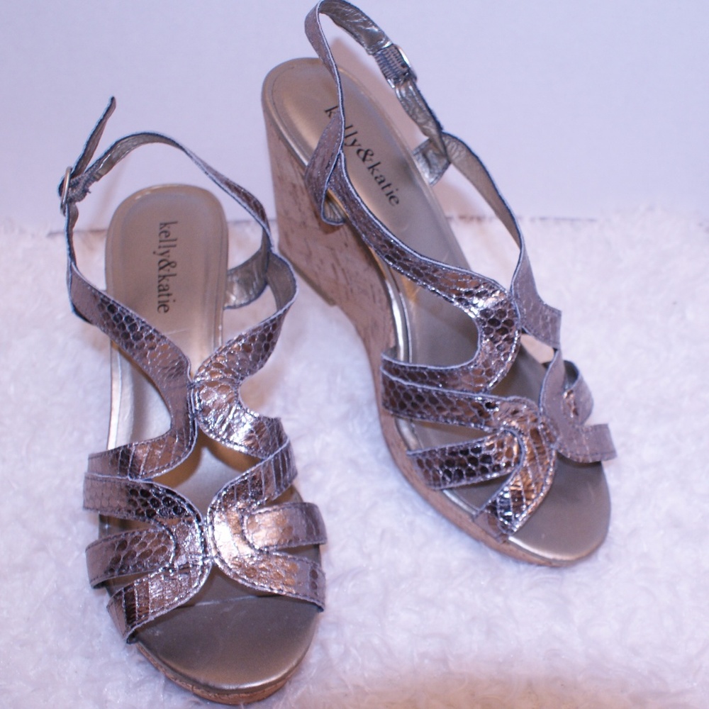Women's Kelly & Katie Leather Wedges, Size 7.5 M
